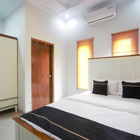 Cendhani Raras Residence Pakualaman Екстер'єр фото