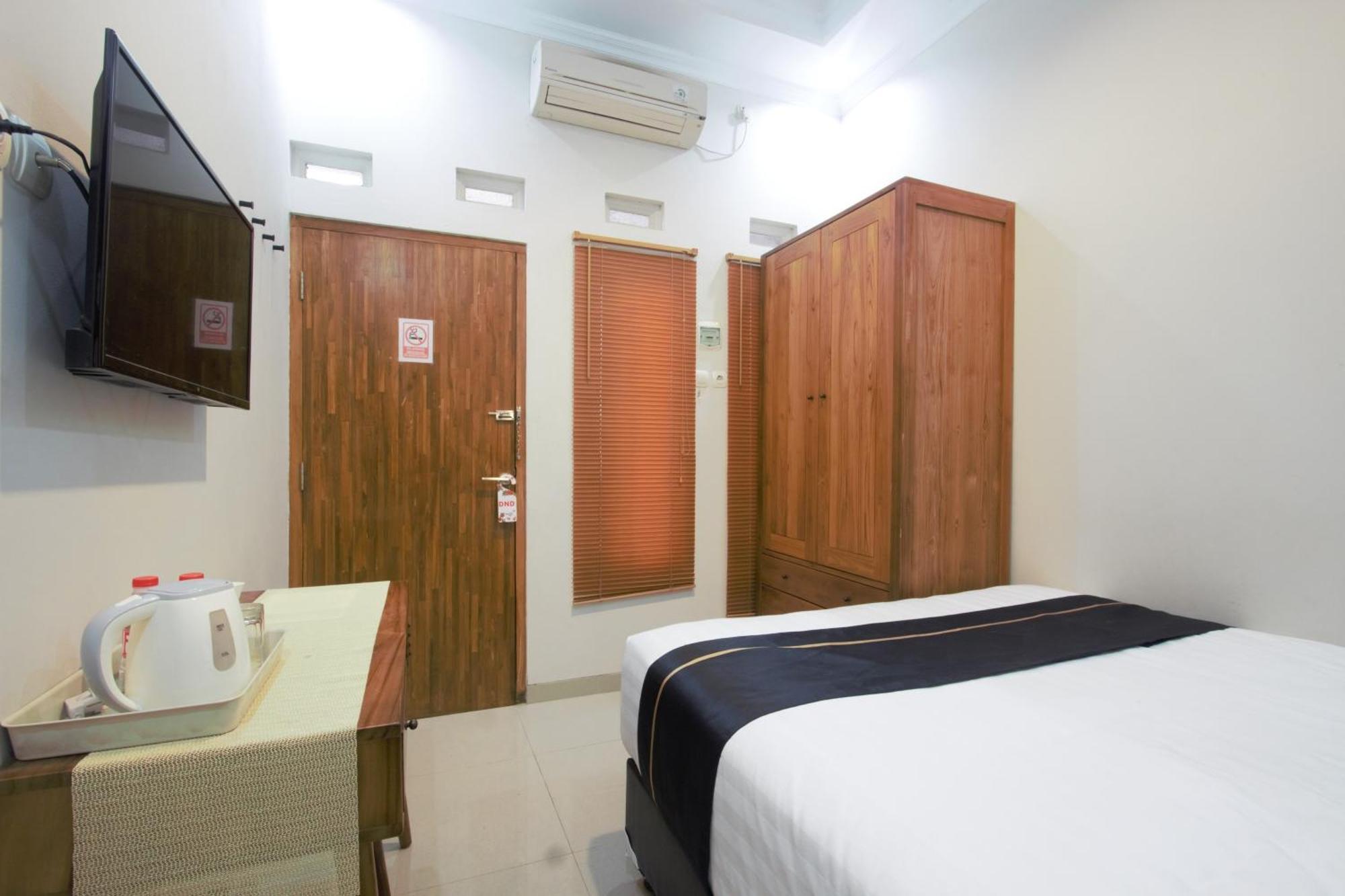Cendhani Raras Residence Pakualaman Екстер'єр фото