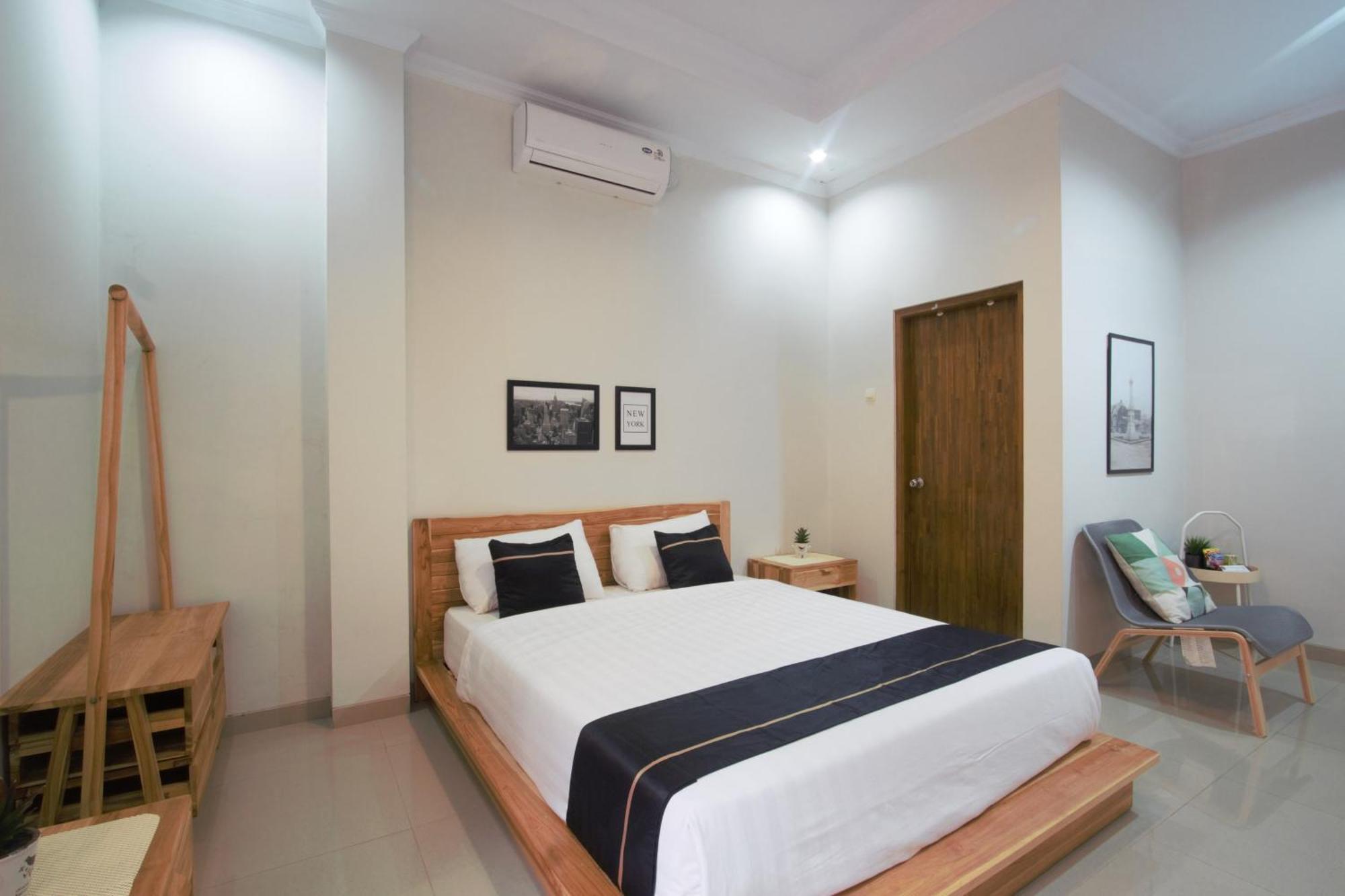 Cendhani Raras Residence Pakualaman Екстер'єр фото