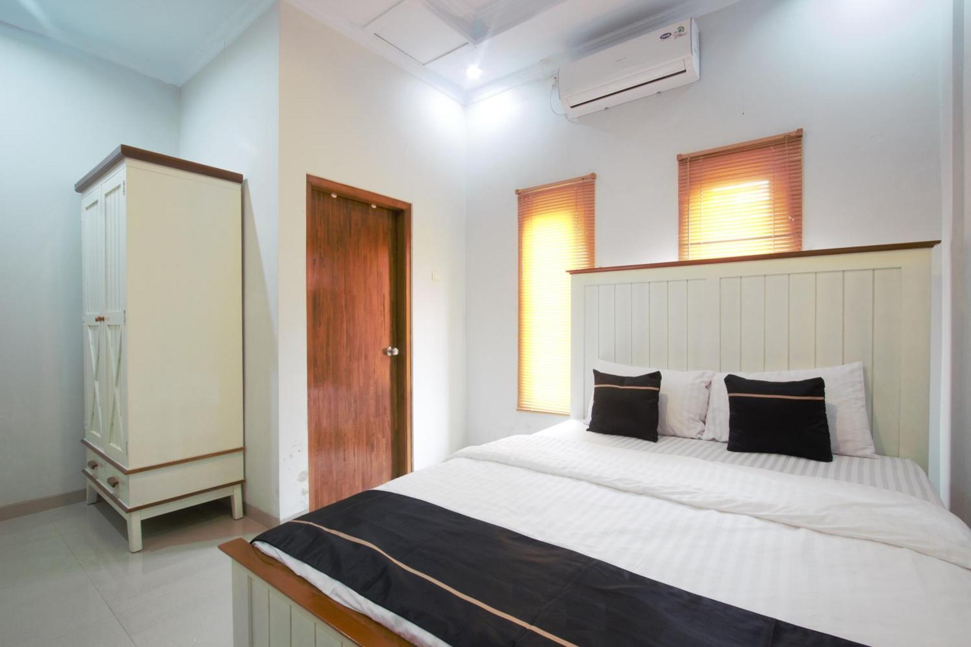 Cendhani Raras Residence Pakualaman Екстер'єр фото